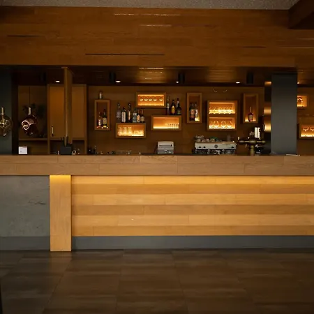 호텔 Gazda Hotel&restaurant - Self Chek-in Jesenice (Prague-West)