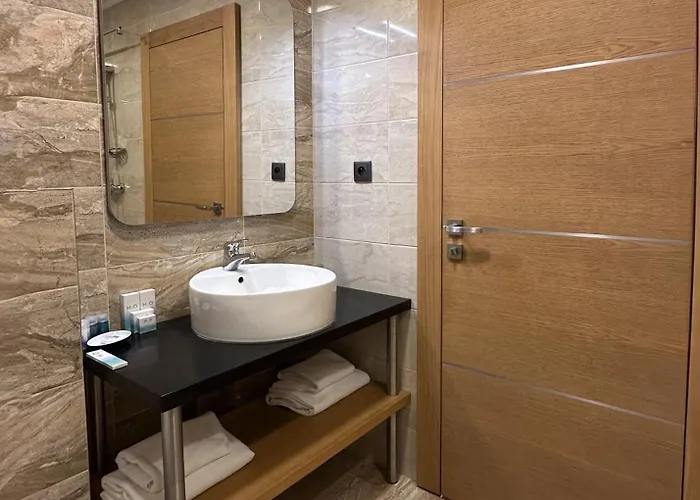 Gazda Hotel&restaurant - Self Chek-in ホテル 3*